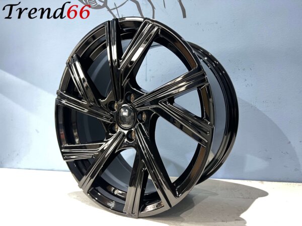 IMG_0288 17 Inch Velgen 5x100- Bergamo Look Velgen Set in Hoogglans Zwarte kleur