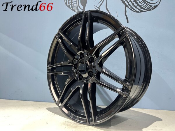 19 Inch Velgen 5x112 -V Spaak model verzwaarde velgen. Hoogglans zwart