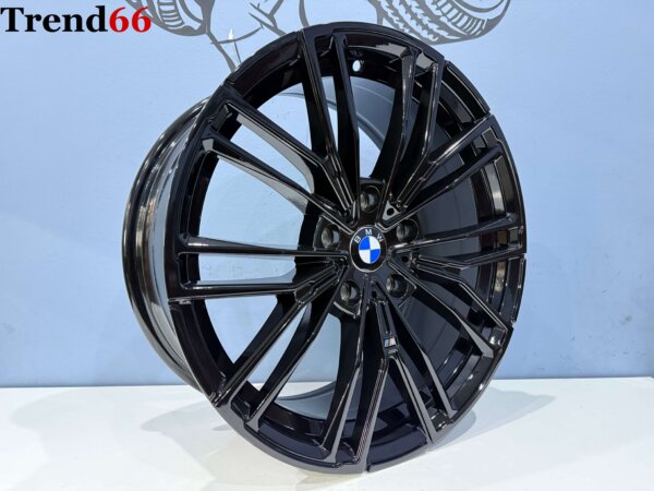 18 Inch Velgen 5x120-846 M Look Velgen set in Hoogglans Zwarte kleur