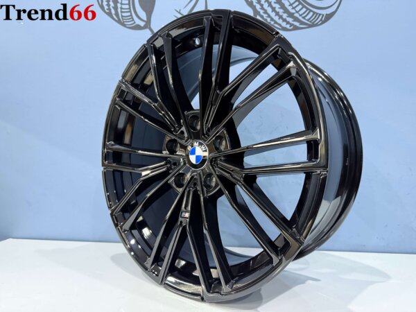 18 Inch Velgen 5x120-846 M Look Velgen set in Hoogglans Zwarte kleur