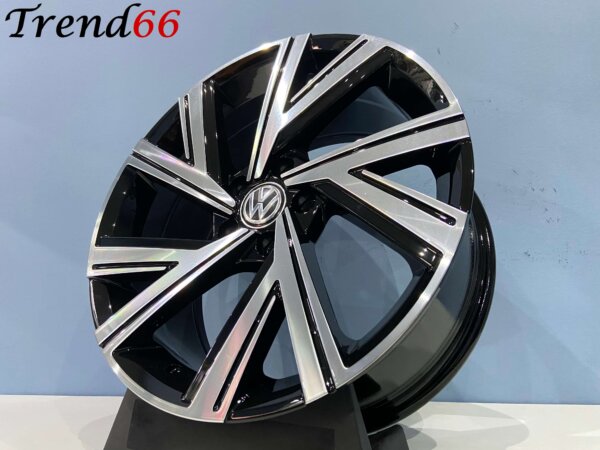 19 Inch Velgen 5x112- Bergamo Look Velgen Set in Hoogglans Zwart Gepolijste kleur