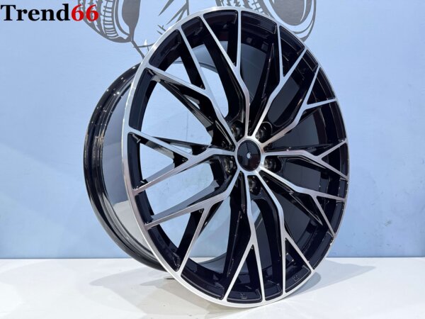IMG_9080 18 Inch Velgen 5x112- Vossen Velocity Look Velgen Set. Glans zwarte Gepolijste Duo Color
