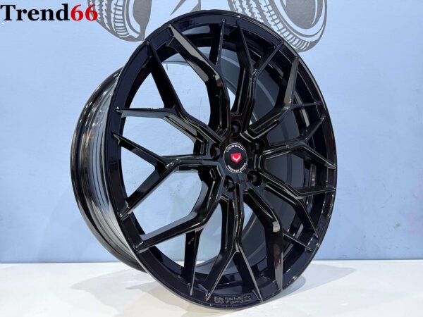 19 Inch Velgen 5x112- Vossen Look B3Forget velgen set in Hoogglans Zwarte kleur