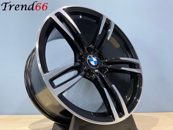 IMG_0105 19 Inch 5x120 Breed Set Style 437M Look Glans Zwart Gepolijst Kleur