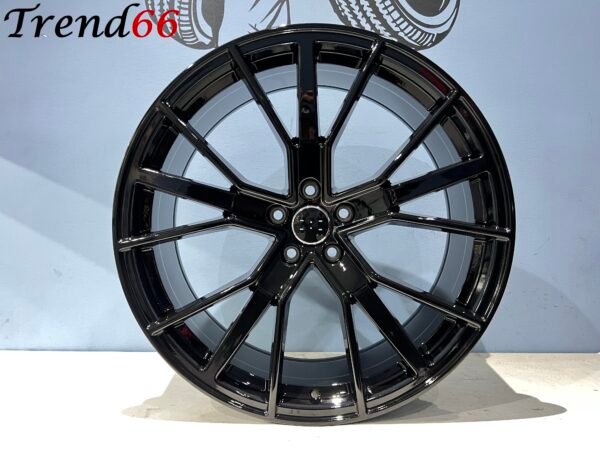 IMG_0326 21'' Nieuw In Doos RS6 Performance Velgen Set. Hoogglans Zwart Kleur SportVelgen.