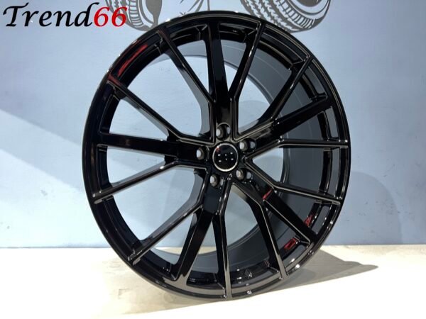 IMG_0328 21'' Nieuw In Doos RS6 Performance Velgen Set. Hoogglans Zwart Kleur SportVelgen.