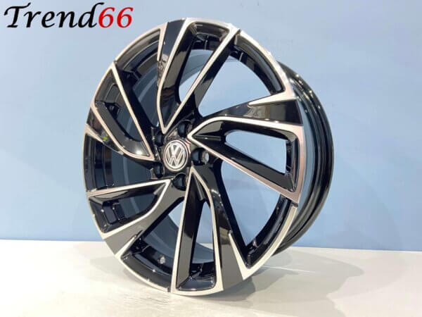 IMG_1033 17 Inch Velgen 5x100- Adelaide Look Hoogglans Zwart Gepolijste kleur