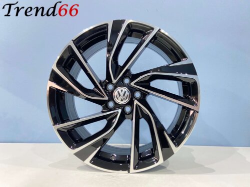 IMG_1034 17 Inch Velgen 5x100- Adelaide Look Hoogglans Zwart Gepolijste kleur