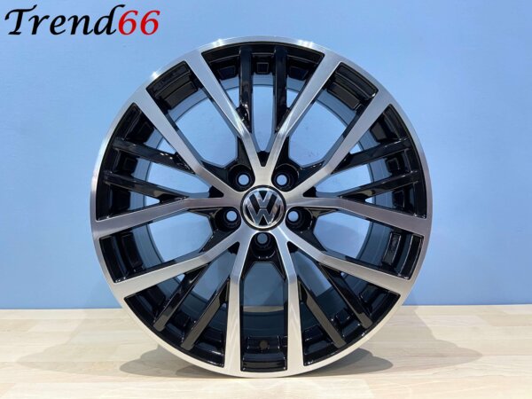 IMG_1194 17 Inch Velgen 5x100- Parabolica Look Hoogglans Zwart Gepolijste kleur