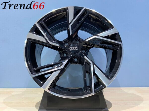 IMG_1730 18 Inch Velgen 5x112- RS6 Look Hoogglans Zwart Gepolijste kleur