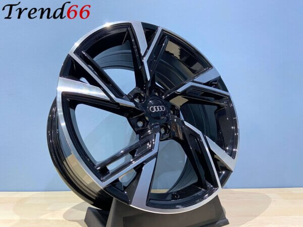 IMG_1731 18 Inch Velgen 5x112- RS6 Look Hoogglans Zwart Gepolijste kleur