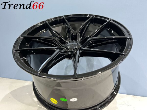 20 Inch 5x112 Vossen Rohona Performance Look Velgen Set Hoogglans Zwarte Kleur