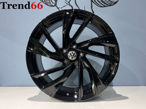 18 Inch 5x112 Adelaide Look Velgen Set Hoogglans Zwarte Kleur