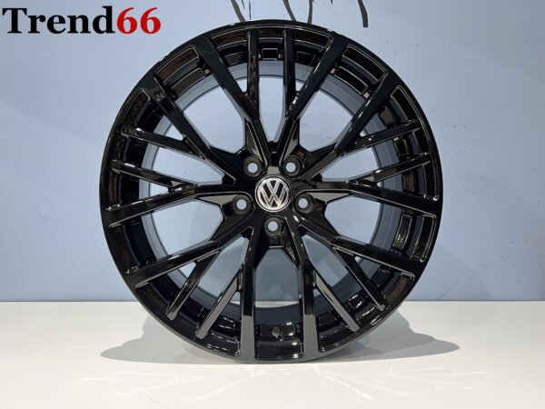 IMG_2298 17 Inch 5x100 GTI Parabolica Look Hoogglans Zwarte velgen
