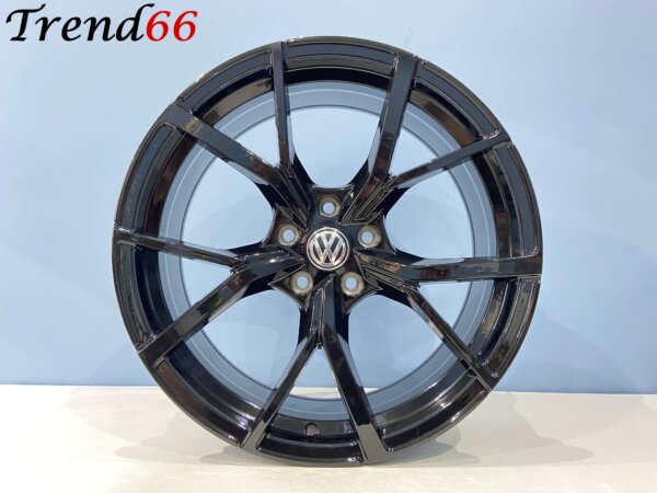IMG_2400 19 Inch Velgen 5x112- Estoril R Look Velgen Set Glans Zwart Kleur SportVelgen