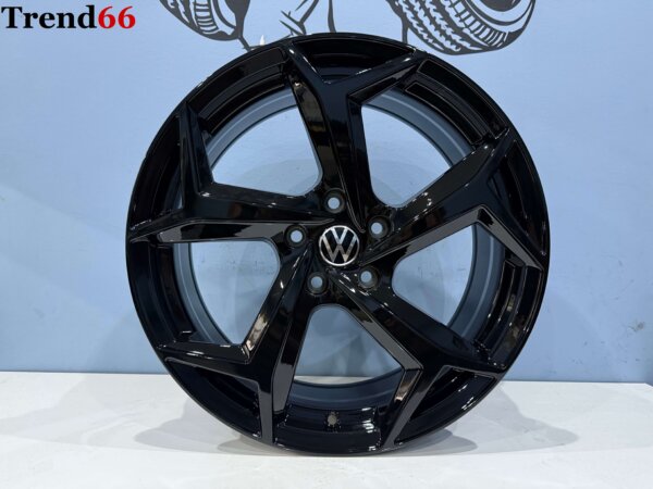 IMG_2773 18 Inch Velgen 5x112- Bonneville Look Velgen Zwarte Kleur