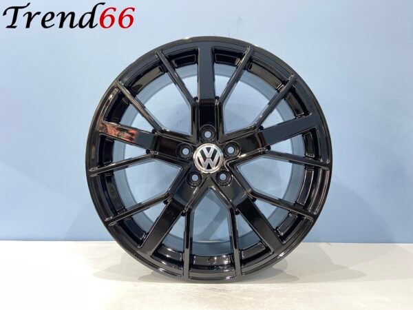 18'' Velgen 5x112- RS6 Performance Look Hoogglans Zwart kleur