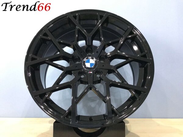 19 Inch 5x120 Breed Set Style 795M Look Hoogglans Zwarte Kleur