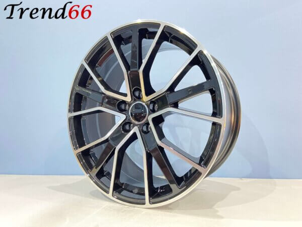 IMG_4485 19 Inch Velgen 5x112- RS6 Performance Look Hoogglans Zwart Gepolijst