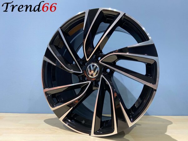 IMG_5424 19 Inch Velgen 5X112- Adelaide R Look Velgen Set Hoogglans Zwart Gepolijst Kleur