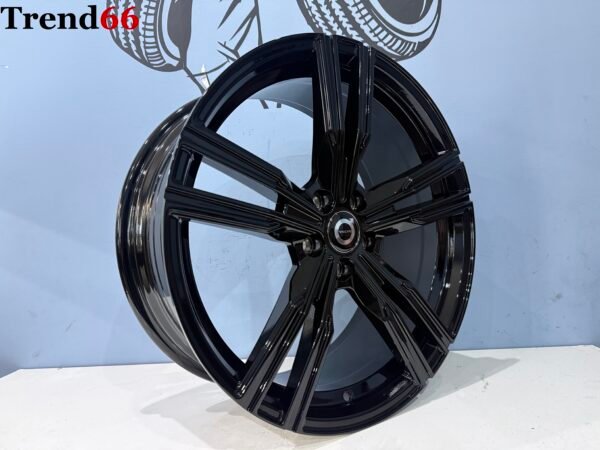 IMG_5464 19 Inch Velgen 5x108 5 Spaak ST R Desing Look Velgen Hoogglans Zwart