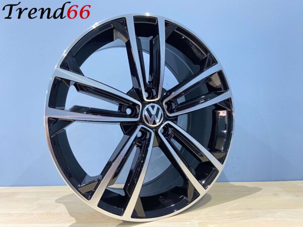 19 Inch Velgen 5x112- Sevilla R Look Velgen Set Hoogglans Zwart Gepolijst Kleur
