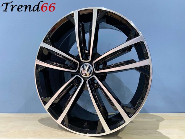 19 Inch Velgen 5x112- Sevilla R Look Velgen Set Hoogglans Zwart Gepolijst Kleur