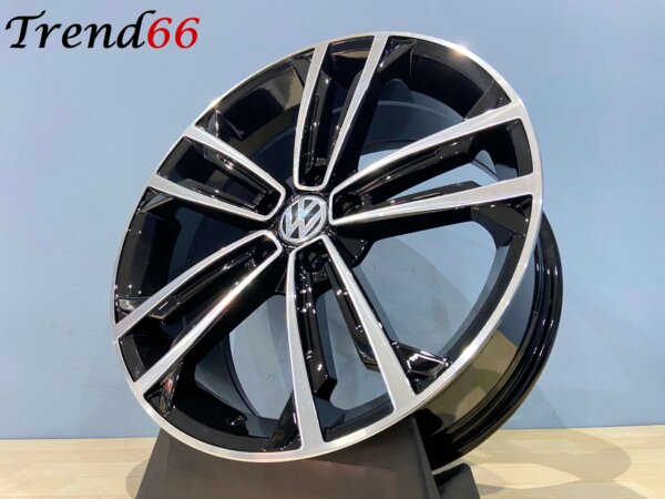 19 Inch Velgen 5x112- Sevilla R Look Velgen Set Hoogglans Zwart Gepolijst Kleur