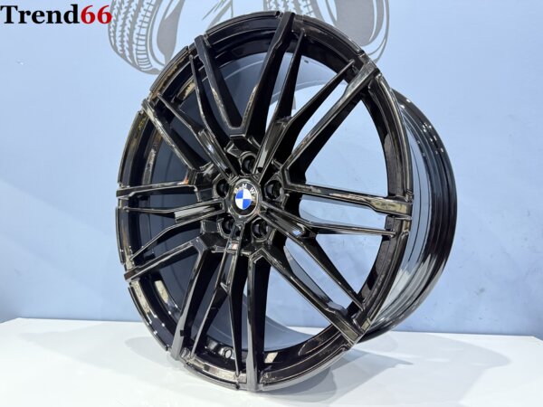 IMG_6881 20 Inch 5x112 - 951M Look Breedset Hoogglans Zwart