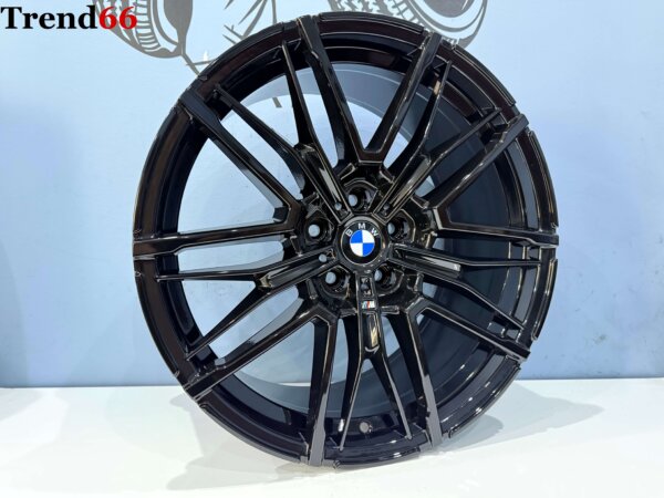 19 Inch 5x112 951M Look Breed Set Velgen Hoogglans Zwarte Kleur