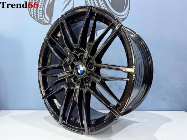 19 Inch 5x112 951M Look Breed Set Velgen Hoogglans Zwarte Kleur