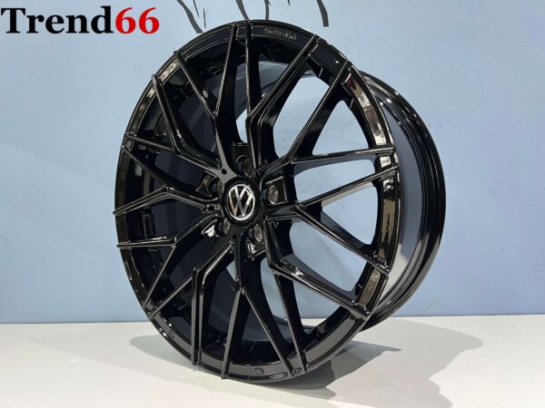 IMG_8463 17 Inch 5x100 Y 10 Spaak Forget Velgen Set Hoogglans Zwarte Kleur