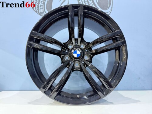 19 Inch 5x120 Breed Set Style 437M Look Velgen Set Hoogglans Zwarte Kleur
