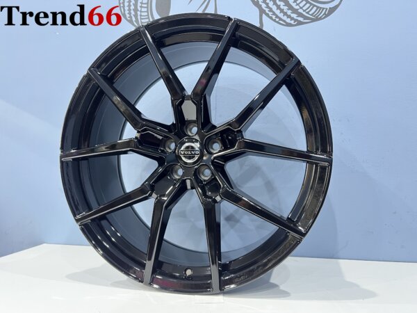 21 Inch 5x108 - R Line Look Hoogglans Zwarte Kleur Velgenset