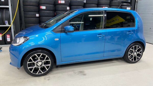 IMG_E1132 16 Inch 4x100 R Look Velgen Set Hoogglans Zwart Gepolijste Kleur
