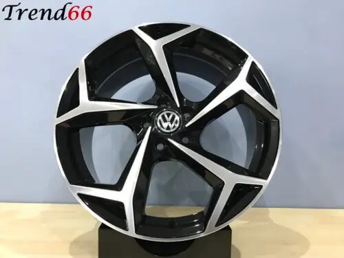 IMG_2827 18 Inch Velgen 5x100- Bonneville Look Velgen Set Zwart Gepolijste Kleur