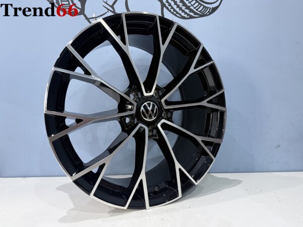 18inch 5x112- Warmenau Look Velgen in Zwart Gepolijste kleur