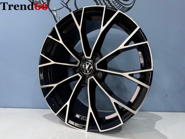IMG_4219 18'' 5x112 Warmenau Look GTI Velgen Set. Glans Zwart Gepolijst Kleur SportVelgen.
