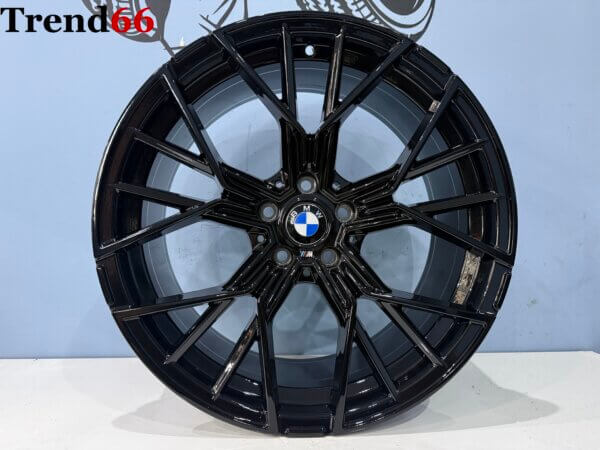 IMG_4223 19 Inch 5x112 811M Look Breed Set Velgen Hoogglans Zwarte Kleur