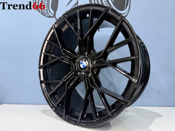 IMG_4228 19 Inch 5x112 811M Look Breed Set Velgen Hoogglans Zwarte Kleur