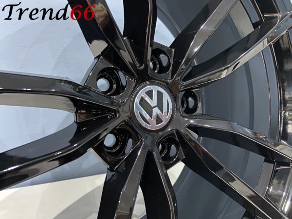 IMG_5957 19 Inch 5x112 Velgen Pretoria Look Hoogglans Zwarte Kleur
