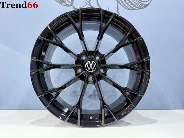 IMG_9591 18 Inch 5x100 2025 R Look Velgen Set Hoogglans Zwarte Kleur