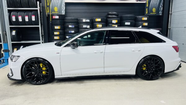 IMG_E1256 22 Inch 5x112 Vossen Look Velgen Set in Hoogglans Zwart